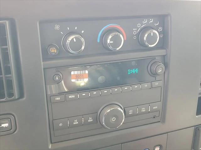 2025 Chevrolet Express Cargo Van RWD 2500 Extended Wheelbase WT