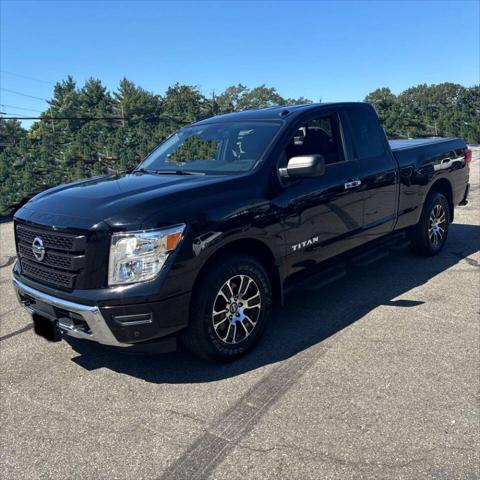 2021 Nissan Titan King Cab SV 4x4