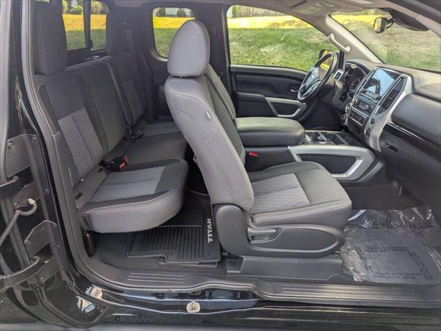 2021 Nissan Titan King Cab SV 4x4