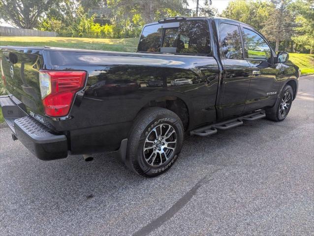 2021 Nissan Titan King Cab SV 4x4