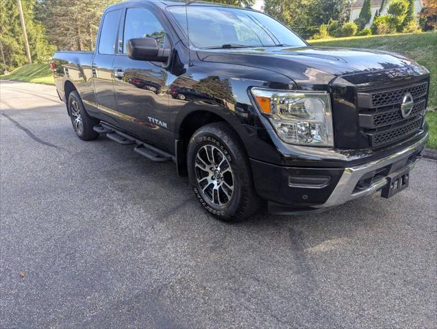 2021 Nissan Titan King Cab SV 4x4