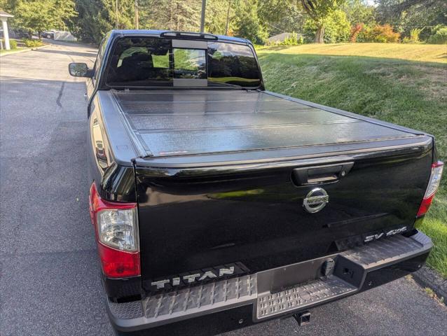2021 Nissan Titan King Cab SV 4x4