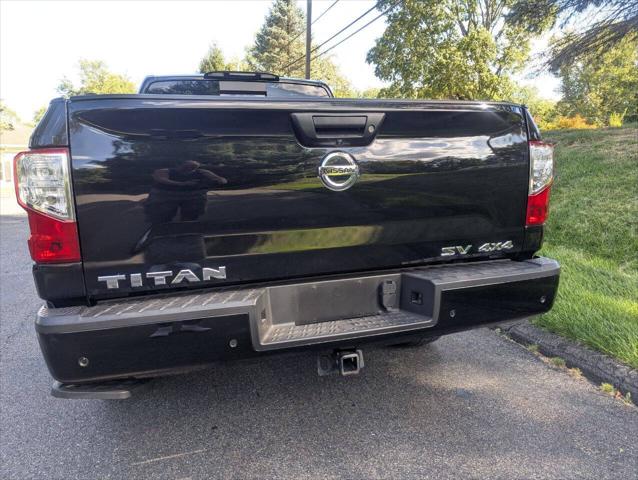 2021 Nissan Titan King Cab SV 4x4