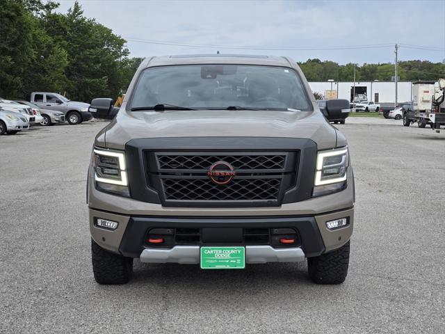 2024 Nissan TITAN Crew Cab PRO-4X 4x4 2024 Nissan TITAN Crew Cab PRO-4X 4x4