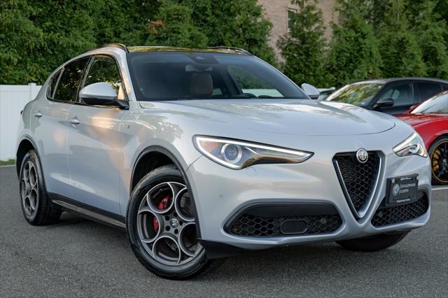 2022 Alfa Romeo Stelvio Ti AWD