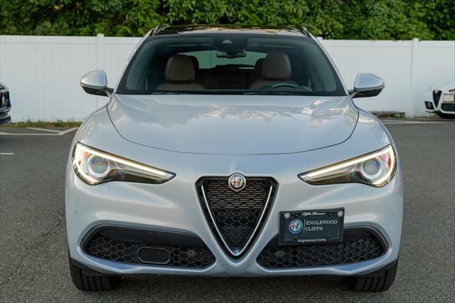 2022 Alfa Romeo Stelvio Ti AWD