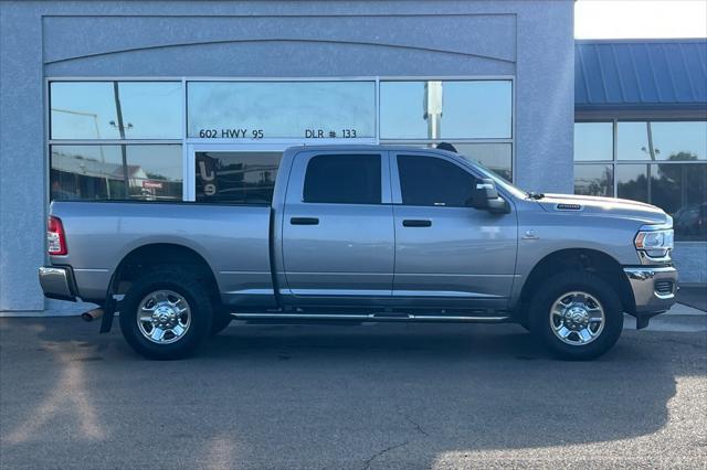 2023 RAM 2500 Tradesman Crew Cab 4x4 64 Box