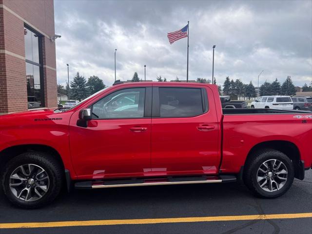 2021 Chevrolet Silverado 1500 4WD Crew Cab Short Bed LT