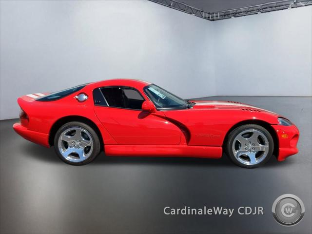 2002 Dodge Viper GTS 2002 Dodge Viper GTS