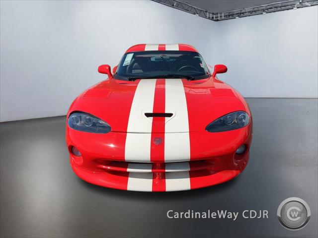2002 Dodge Viper GTS
