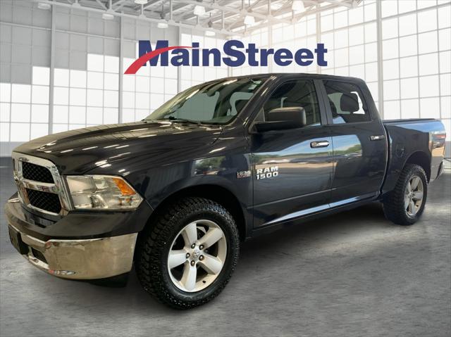 2017 RAM 1500 SLT