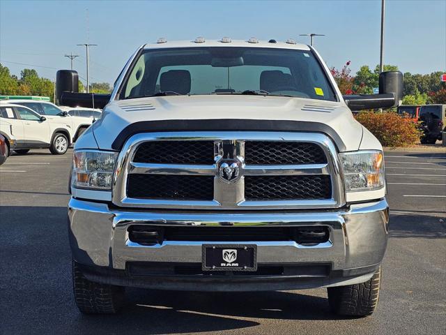 2018 RAM 3500 Tradesman Crew Cab 4x4 64 Box