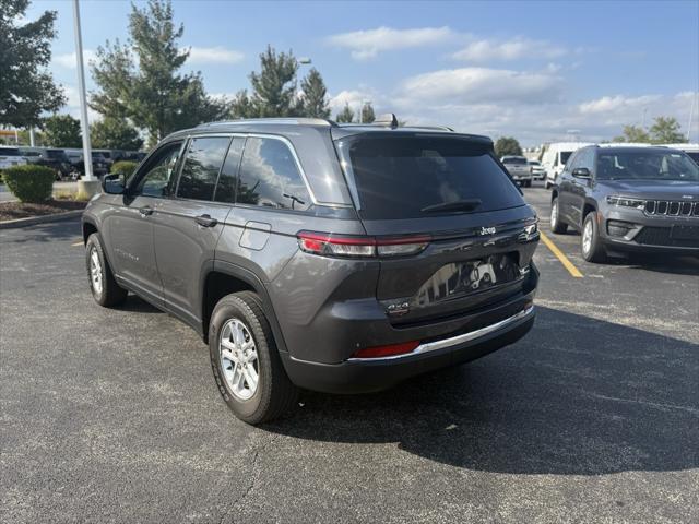 2023 Jeep Grand Cherokee Laredo 4x4