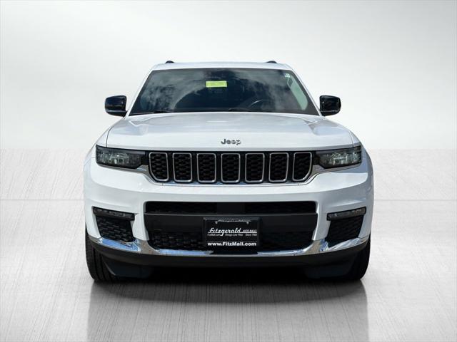 2022 Jeep Grand Cherokee L Limited 4x4 2022 Jeep Grand Cherokee L Limited 4x4