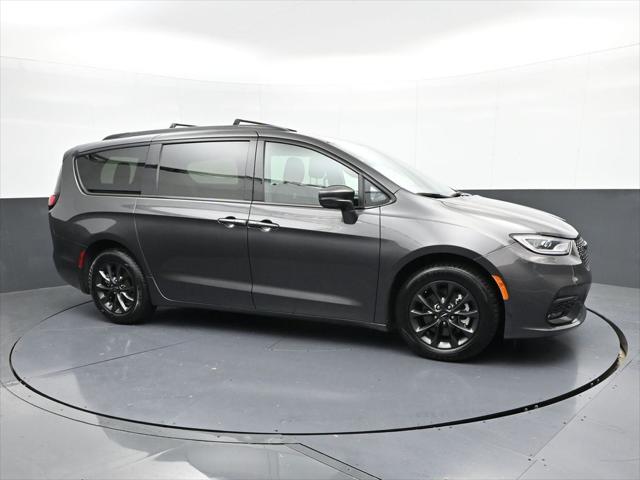 2021 Chrysler Pacifica Touring