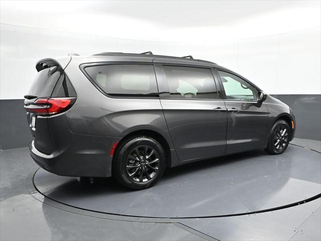 2021 Chrysler Pacifica Touring