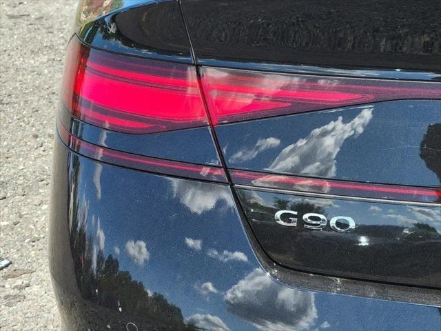 2026 Genesis G90 e-SC