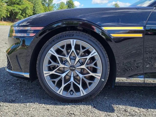 2026 Genesis G90 e-SC