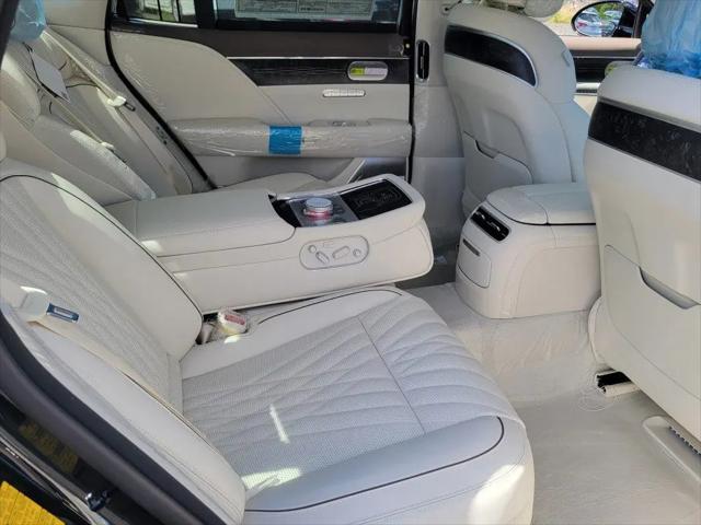 2026 Genesis G90 e-SC