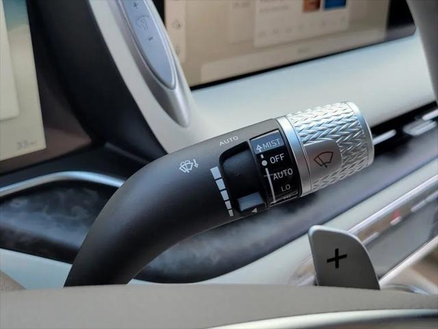 2026 Genesis G90 e-SC