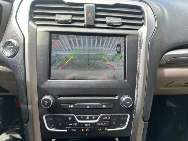 2017 Ford Fusion SE