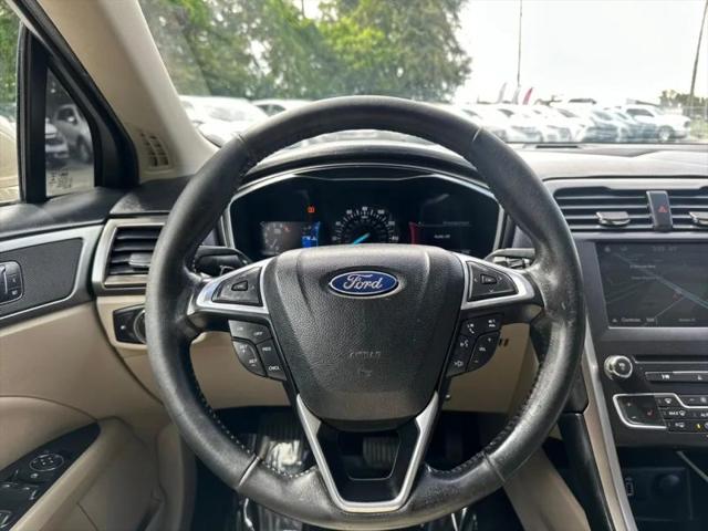 2017 Ford Fusion SE