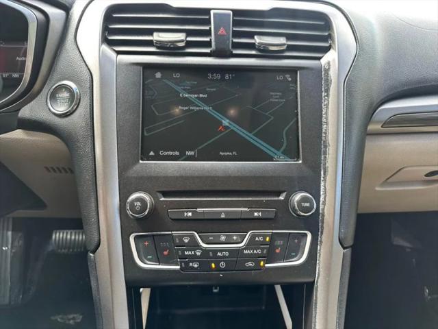 2017 Ford Fusion SE
