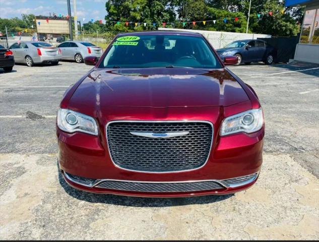 2018 Chrysler 300 Touring