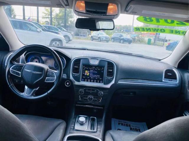 2018 Chrysler 300 Touring