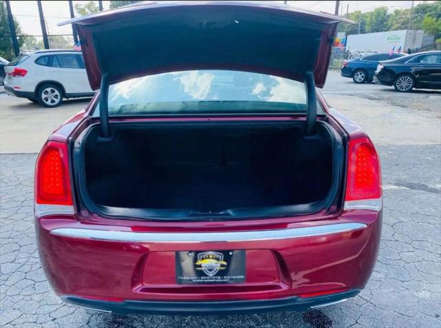 2018 Chrysler 300 Touring