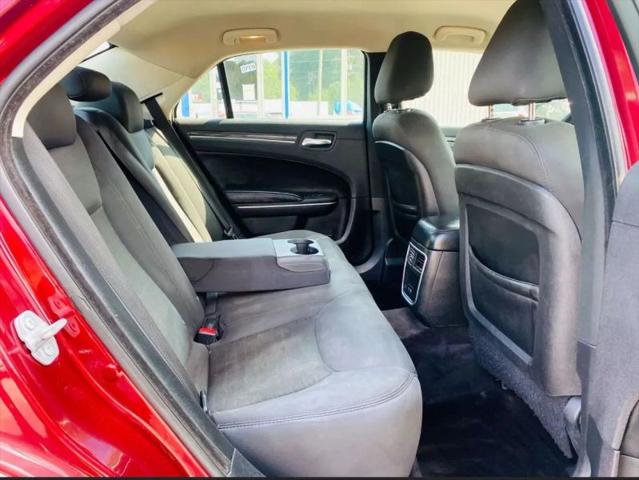 2018 Chrysler 300 Touring