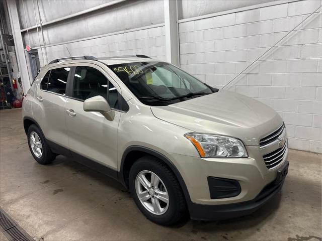 Used 2016 Chevrolet Trax LT with VIN 3GNCJLSB9GL267751 for sale in Wilmington, OH