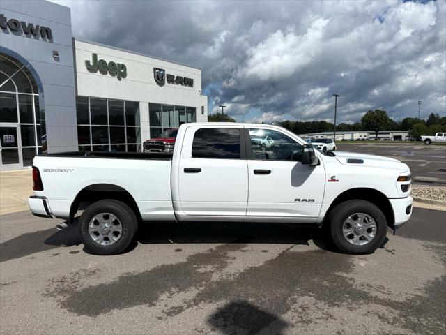 2025 RAM 2500 Big Horn Crew Cab 4x4 64 Box