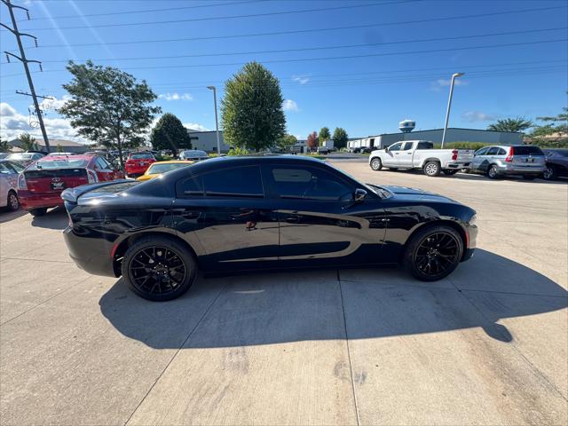 2020 Dodge Charger SXT RWD