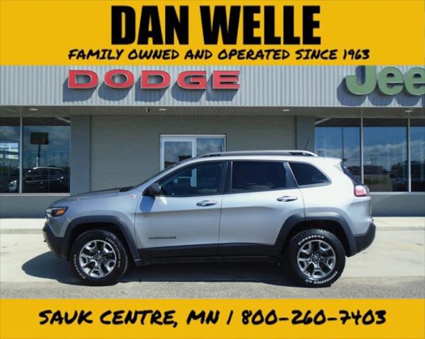 2019 Jeep Cherokee Trailhawk 4x4 2019 Jeep Cherokee Trailhawk 4x4