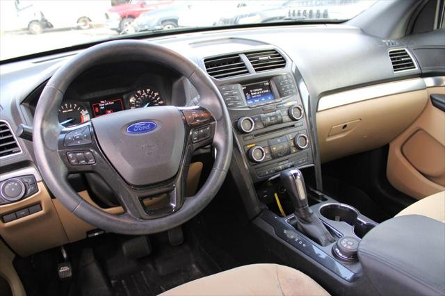 2017 Ford Explorer Base
