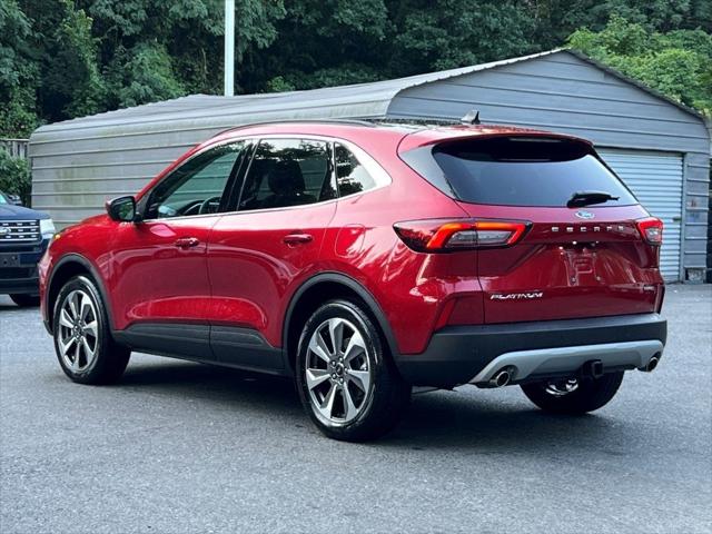 2025 Ford Escape Platinum