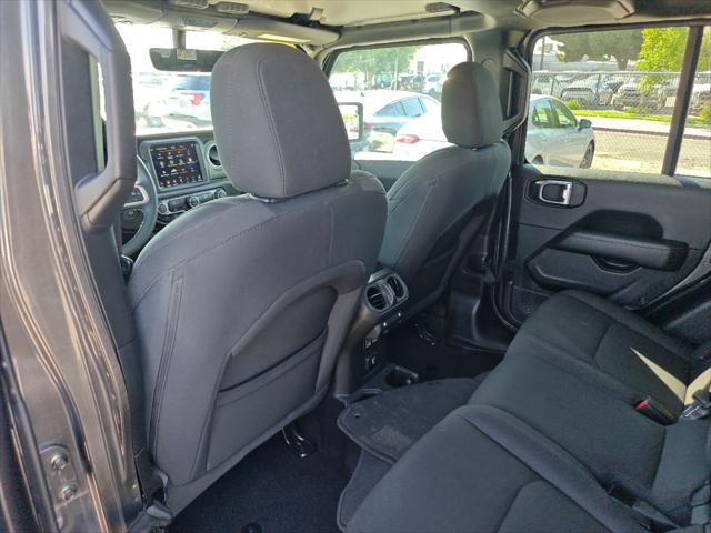2023 Jeep Gladiator Overland
