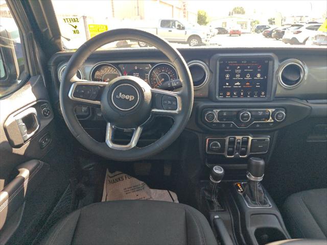 2023 Jeep Gladiator Overland