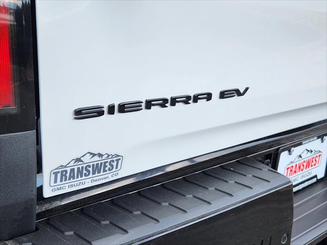 2026 GMC Sierra Standard Range Elevation
