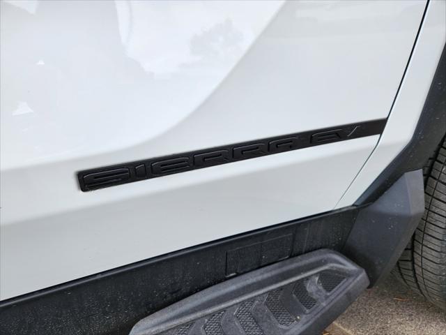 2026 GMC Sierra Standard Range Elevation