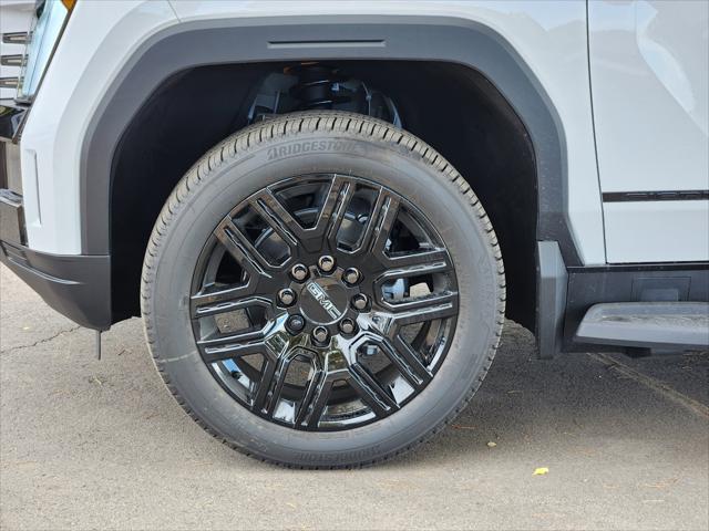 2026 GMC Sierra Standard Range Elevation