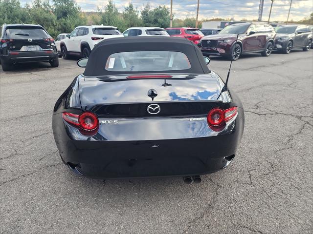 2025 Mazda MX-5 Grand Touring