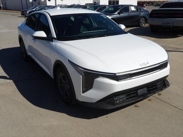 2025 Kia K4 LX