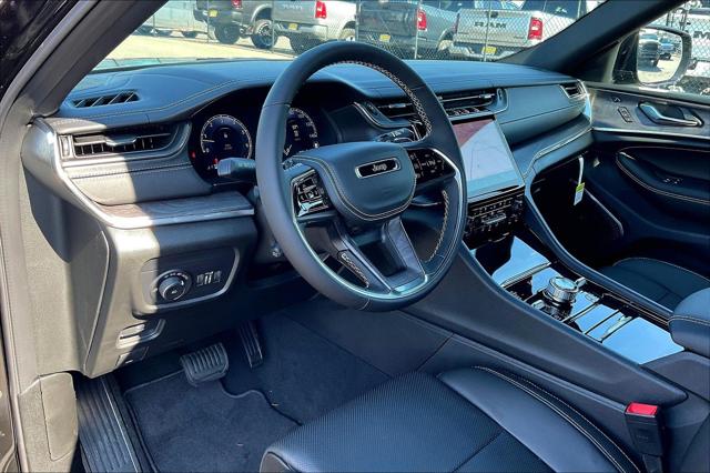 2025 Jeep Grand Cherokee L Overland 4x4