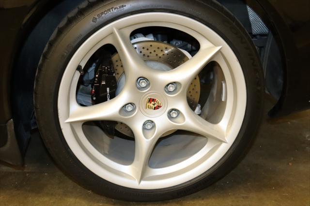 2003 Porsche 911 Carrera