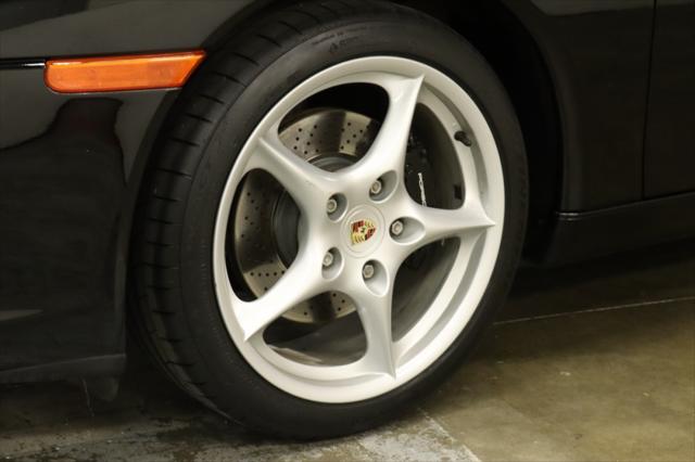 2003 Porsche 911 Carrera