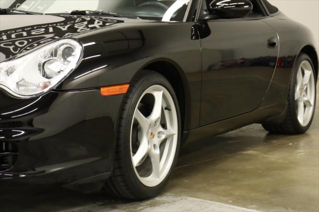 2003 Porsche 911 Carrera