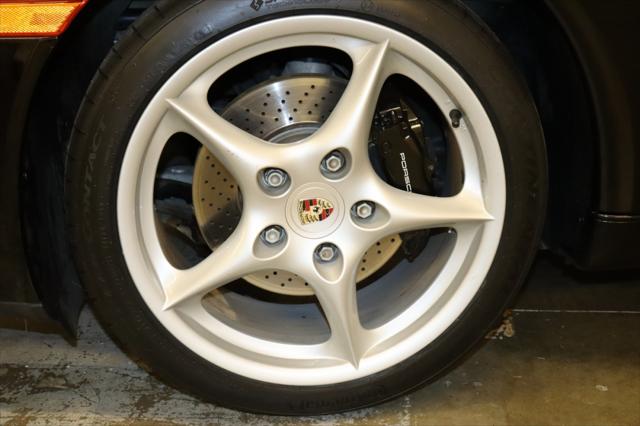 2003 Porsche 911 Carrera