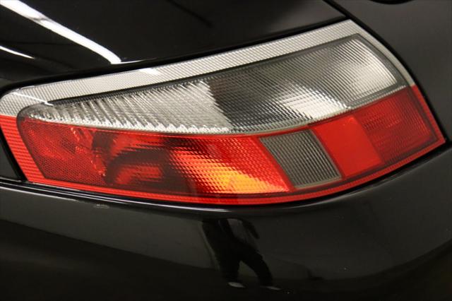 2003 Porsche 911 Carrera